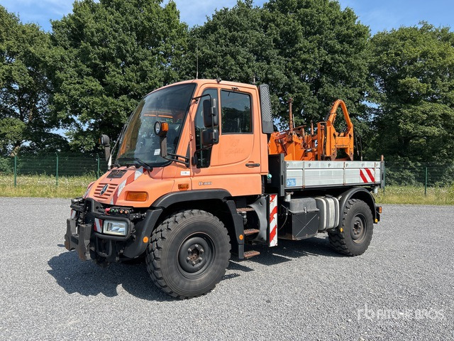 2004 Mercedes-Benz Unimog U300 4x4 Utility Truck - Komunalinė/ Specializuota technika: foto 2 2004 Mercedes-Benz Unimog U300 4x4 Utility Truck - Komunalinė/ Specializuota technika: foto 2