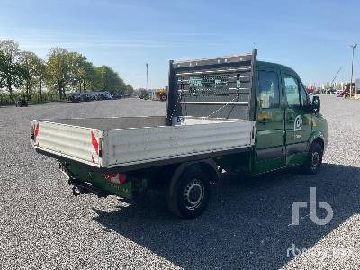 VOLKSWAGEN CRAFTER TDI Crew Cab 4x2 - Platforminis/ Bortinis sunkvežimis: foto 3 VOLKSWAGEN CRAFTER TDI Crew Cab 4x2 - Platforminis/ Bortinis sunkvežimis: foto 3