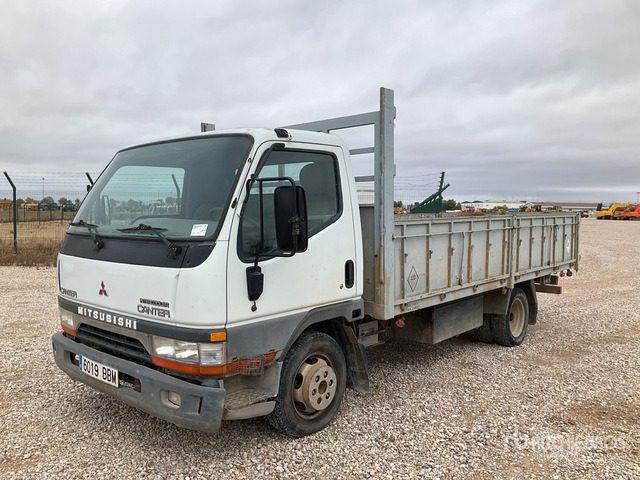 2000 Mitsubishi Canter 4x2 Flatbed Truck - Platforminis/ Bortinis sunkvežimis: foto 1 2000 Mitsubishi Canter 4x2 Flatbed Truck - Platforminis/ Bortinis sunkvežimis: foto 1