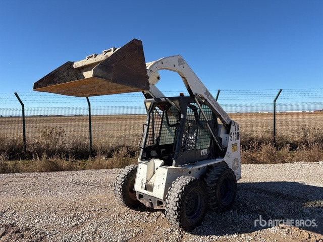 2005 Bobcat S130 Skid Steer Loader - Mini krautuvas: foto 2 2005 Bobcat S130 Skid Steer Loader - Mini krautuvas: foto 2