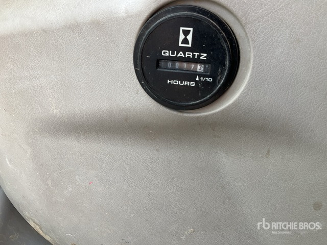 2005 New Holland E 385 Tracked Excavator - Vikšrinis ekskavatorius: foto 2 2005 New Holland E 385 Tracked Excavator - Vikšrinis ekskavatorius: foto 2