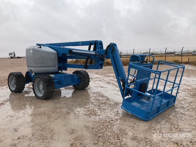 2007 Genie Z45/25 4WD Diesel Articulating Boom Lift - Alkūninis keltuvas: foto 4 2007 Genie Z45/25 4WD Diesel Articulating Boom Lift - Alkūninis keltuvas: foto 4