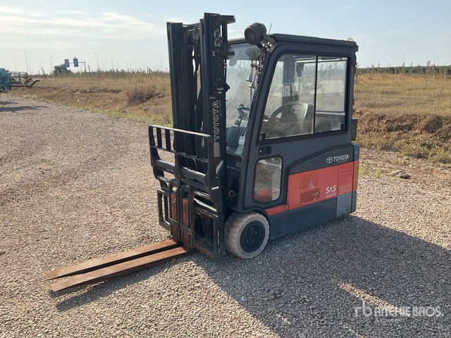 2009 Toyota 7FBEF20 (Inoperable) Electric Forklift - Elektrinis krautuvas: foto 1 2009 Toyota 7FBEF20 (Inoperable) Electric Forklift - Elektrinis krautuvas: foto 1
