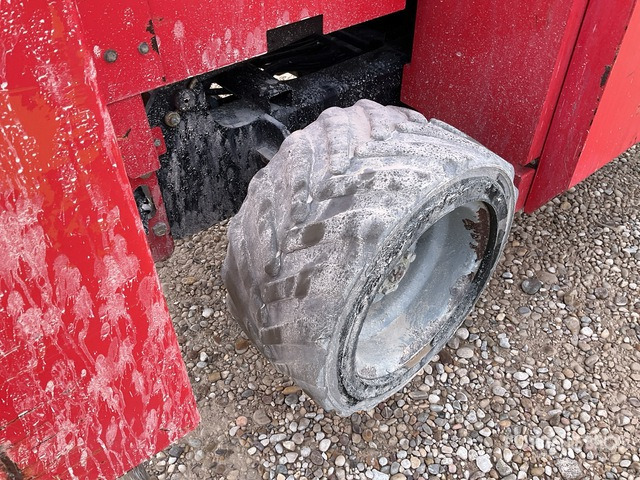 2011 Manitou 120SC 4x4 Diesel Scissor Lift - Žirklinis keltuvas: foto 4 2011 Manitou 120SC 4x4 Diesel Scissor Lift - Žirklinis keltuvas: foto 4