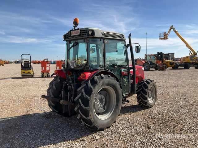 2015 Massey Ferguson 3650F 4WD Tractor - Traktorius: foto 3 2015 Massey Ferguson 3650F 4WD Tractor - Traktorius: foto 3