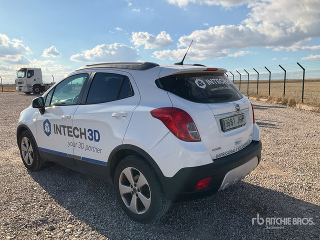 2015 Opel Mokka Automobile - Lengvasis automobilis: foto 4 2015 Opel Mokka Automobile - Lengvasis automobilis: foto 4