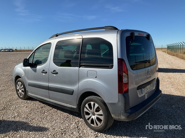 2018 Citroen Berlingo Passenger Van - Mikroautobusas, Keleivinis furgonas: foto 2 2018 Citroen Berlingo Passenger Van - Mikroautobusas, Keleivinis furgonas: foto 2