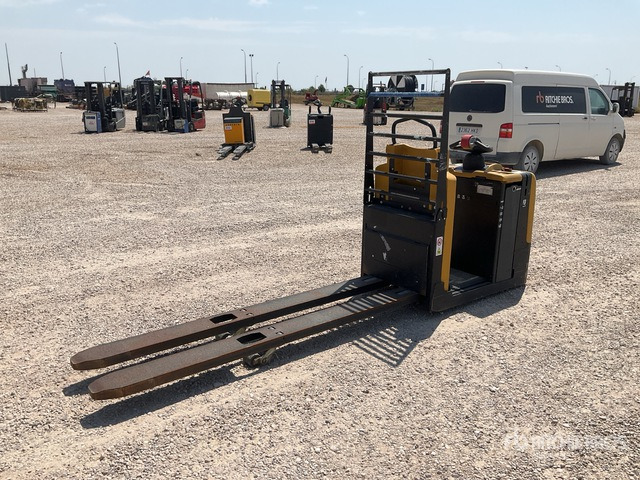 2019 Yale MO20 Electric Pallet Jack - Padėklų krautuvas: foto 2 2019 Yale MO20 Electric Pallet Jack - Padėklų krautuvas: foto 2