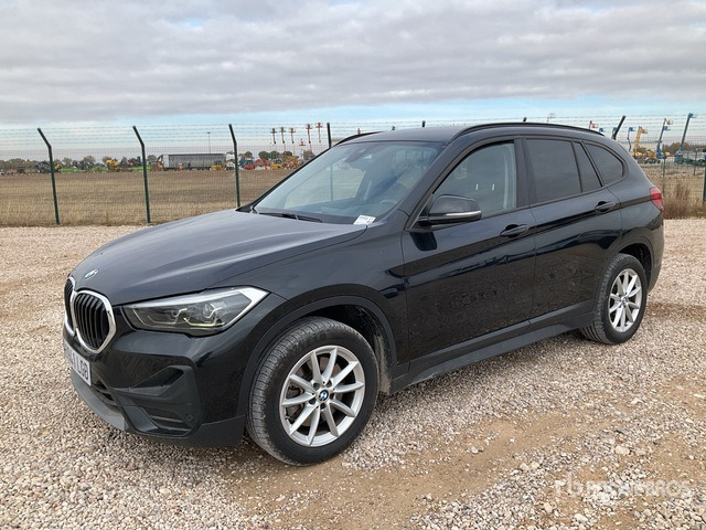 2020 BMW X1 20 XDrive Automobile - Lengvasis automobilis: foto 1 2020 BMW X1 20 XDrive Automobile - Lengvasis automobilis: foto 1
