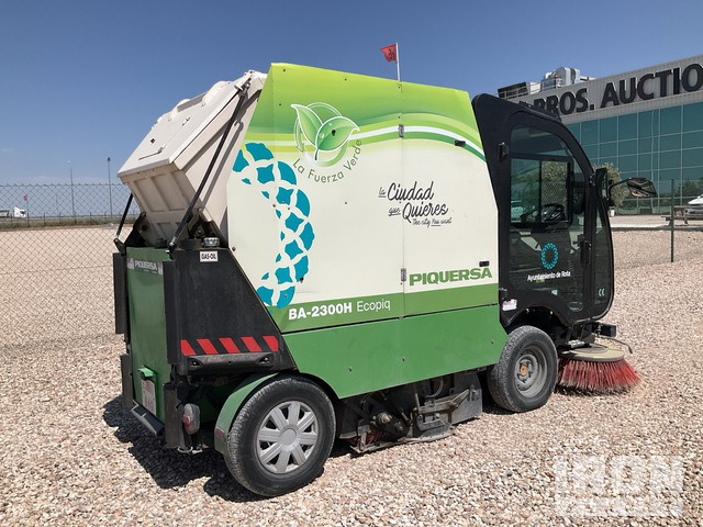 2020 Piquersa BA2300H Sweeper Truck - Gatvių šlavimo mašina: foto 3 2020 Piquersa BA2300H Sweeper Truck - Gatvių šlavimo mašina: foto 3