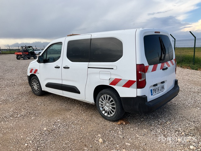 2020 Toyota Proace City Verso 5 Passenger Van - Mikroautobusas, Keleivinis furgonas: foto 2 2020 Toyota Proace City Verso 5 Passenger Van - Mikroautobusas, Keleivinis furgonas: foto 2