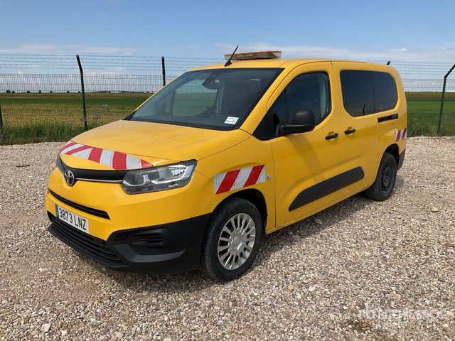 2021 Toyota Proace City Verso 5 Passenger Van - Mikroautobusas, Keleivinis furgonas: foto 1 2021 Toyota Proace City Verso 5 Passenger Van - Mikroautobusas, Keleivinis furgonas: foto 1