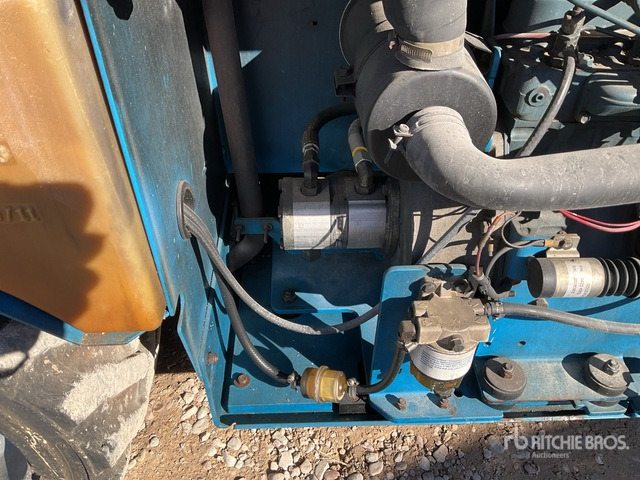 Genie GS3268RT Scissor Lift - Žirklinis keltuvas: foto 5 Genie GS3268RT Scissor Lift - Žirklinis keltuvas: foto 5