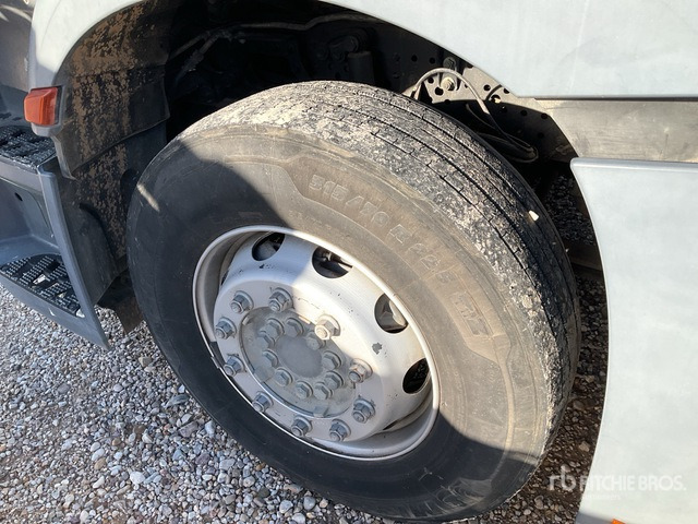 2015 Mercedes-Benz Actros 1845LS 4x2 S/A Sleeper Truck Tractor - Vilkikas: foto 5 2015 Mercedes-Benz Actros 1845LS 4x2 S/A Sleeper Truck Tractor - Vilkikas: foto 5