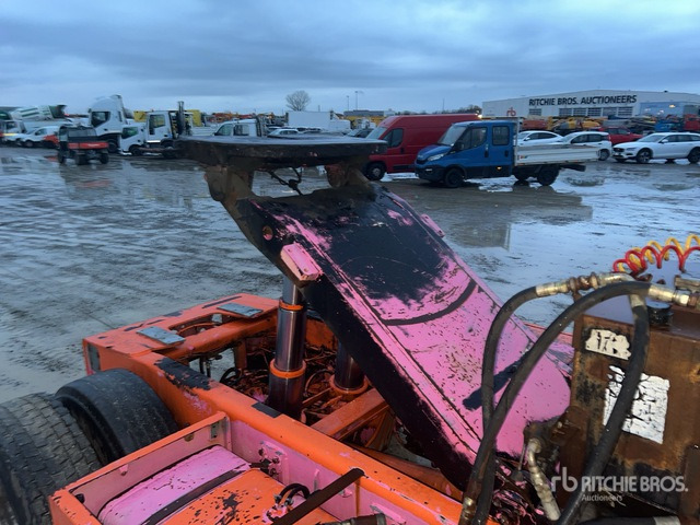 1999 CVS TT2516V Terminal Tractor :Misc. Truck - Terminalų vilkikas: foto 4 1999 CVS TT2516V Terminal Tractor :Misc. Truck - Terminalų vilkikas: foto 4