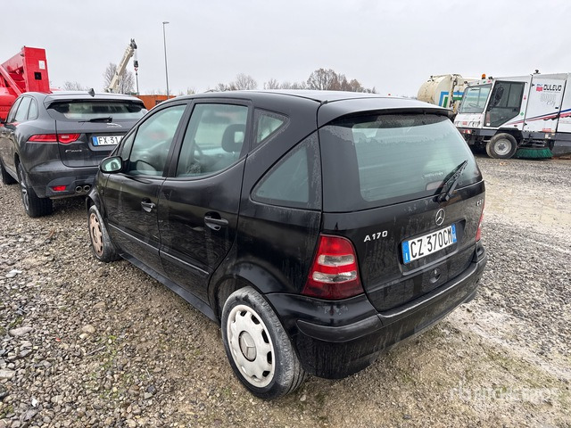 2004 Mercedes-Benz CLASSE A Automobile - Lengvasis automobilis: foto 3 2004 Mercedes-Benz CLASSE A Automobile - Lengvasis automobilis: foto 3