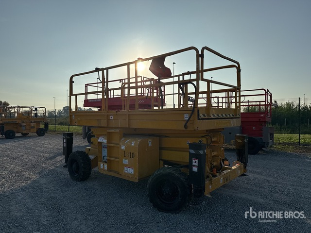 2007 Haulotte H12SX Diesel (Inoperable) Scissor Lift - Žirklinis keltuvas: foto 1 2007 Haulotte H12SX Diesel (Inoperable) Scissor Lift - Žirklinis keltuvas: foto 1