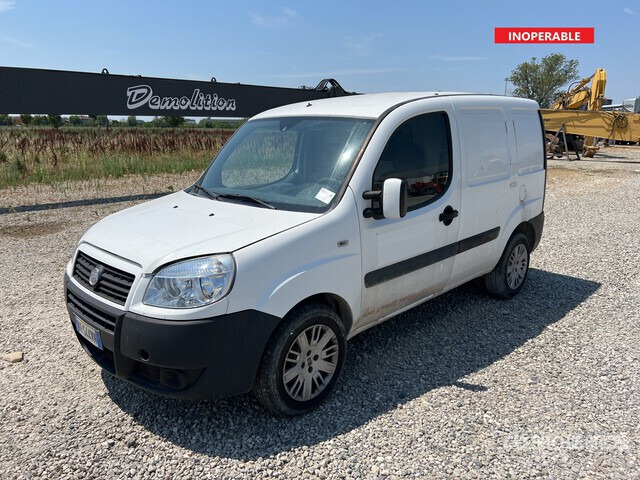2008 Fiat Doblo (Inoperable) Van Truck - Mažas furgonas: foto 2 2008 Fiat Doblo (Inoperable) Van Truck - Mažas furgonas: foto 2