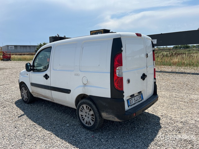2008 Fiat Doblo (Inoperable) Van Truck - Mažas furgonas: foto 4 2008 Fiat Doblo (Inoperable) Van Truck - Mažas furgonas: foto 4