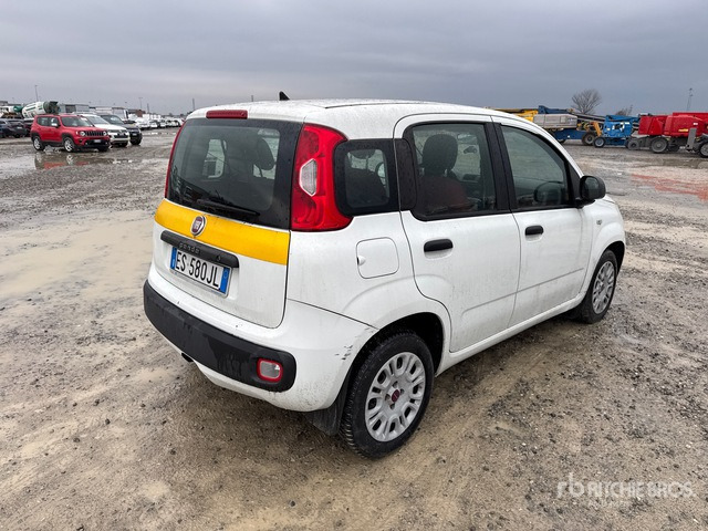 2013 Fiat Panda Automobile - Lengvasis automobilis: foto 3 2013 Fiat Panda Automobile - Lengvasis automobilis: foto 3