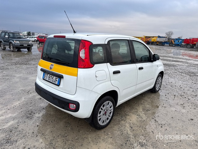 2013 Fiat Panda Automobile - Lengvasis automobilis: foto 3 2013 Fiat Panda Automobile - Lengvasis automobilis: foto 3