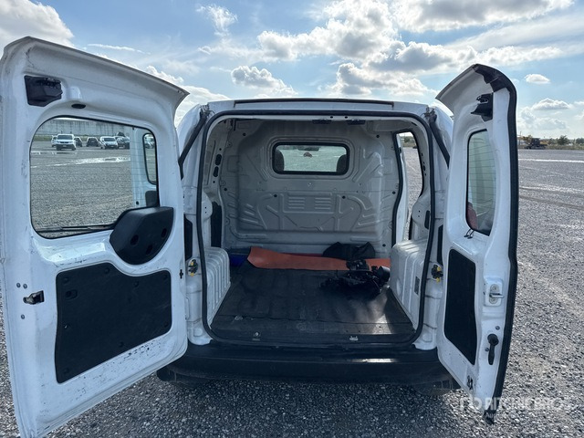 2015 Fiat Fiorino Autocarro furgonato - Mažas furgonas: foto 5 2015 Fiat Fiorino Autocarro furgonato - Mažas furgonas: foto 5
