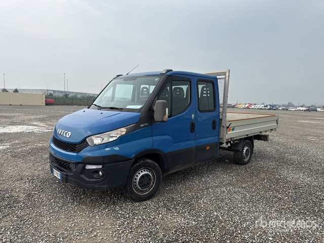 2015 Iveco Daily 33-110 Crew Cab Flatbed Truck - Bortinis automobilis: foto 3 2015 Iveco Daily 33-110 Crew Cab Flatbed Truck - Bortinis automobilis: foto 3