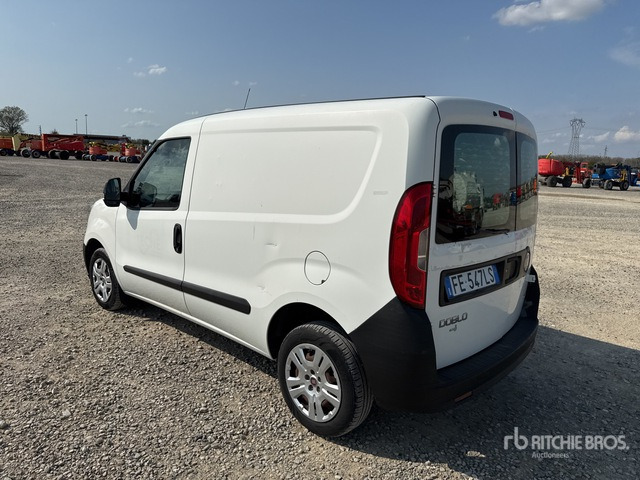 2016 Fiat Doblo Autocarro furgonato - Mažas furgonas: foto 4 2016 Fiat Doblo Autocarro furgonato - Mažas furgonas: foto 4