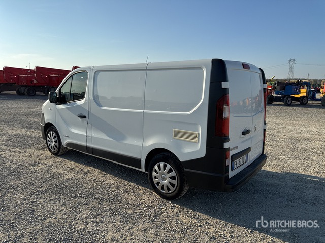 2017 Nissan NV300 Autocarro furgonato - Mažas furgonas: foto 3 2017 Nissan NV300 Autocarro furgonato - Mažas furgonas: foto 3