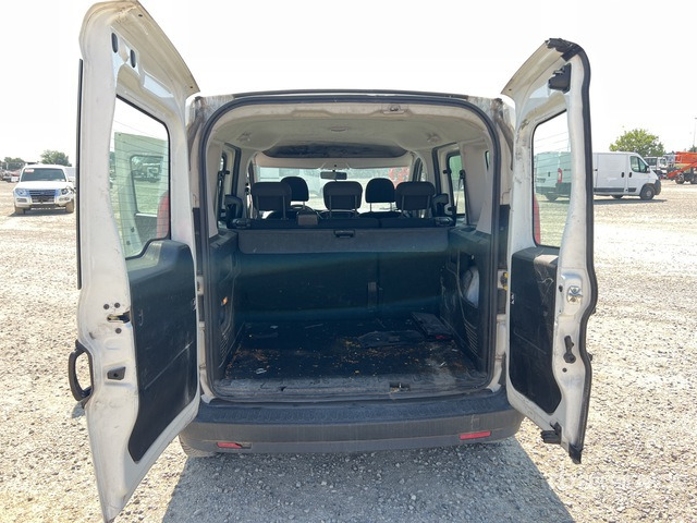 2018 Fiat Doblo COMBI 1.3 MJT 16V SX N1 Van Truck - Krovininis mikroautobusas: foto 5 2018 Fiat Doblo COMBI 1.3 MJT 16V SX N1 Van Truck - Krovininis mikroautobusas: foto 5