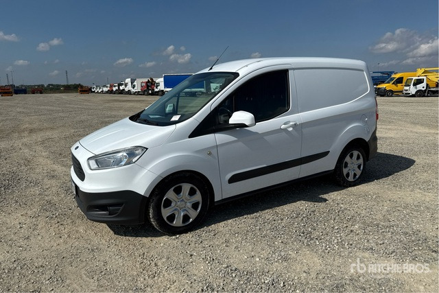 2018 Ford Transit Courier Autocarro furgonato - Mažas furgonas: foto 1 2018 Ford Transit Courier Autocarro furgonato - Mažas furgonas: foto 1