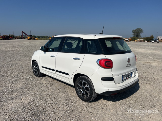 2019 Fiat 500L Automobile - Lengvasis automobilis: foto 3 2019 Fiat 500L Automobile - Lengvasis automobilis: foto 3
