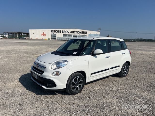 2019 Fiat 500L Automobile - Lengvasis automobilis: foto 1 2019 Fiat 500L Automobile - Lengvasis automobilis: foto 1
