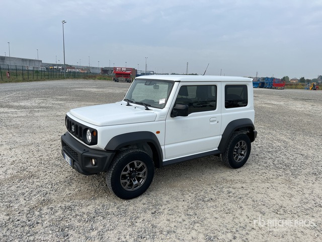 2019 Suzuki Jimny 1.5 Top 4wd allgrip 75KW/102CV SUV - Visureigis: foto 2 2019 Suzuki Jimny 1.5 Top 4wd allgrip 75KW/102CV SUV - Visureigis: foto 2