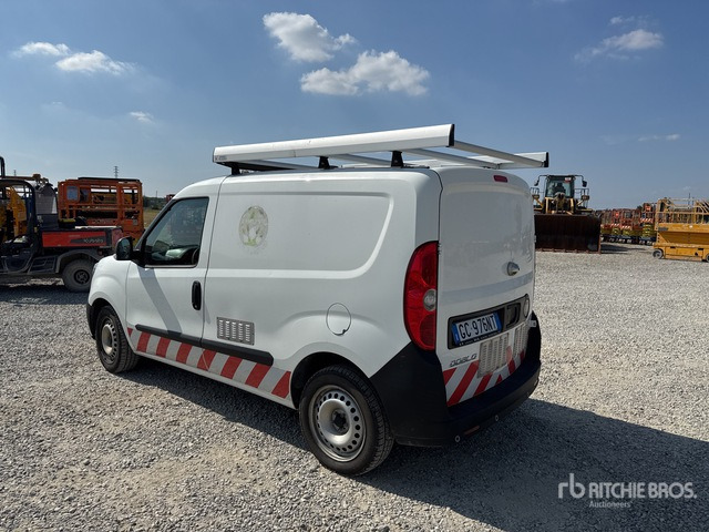 2020 Fiat Doblo Autocarro furgonato - Mažas furgonas: foto 3 2020 Fiat Doblo Autocarro furgonato - Mažas furgonas: foto 3