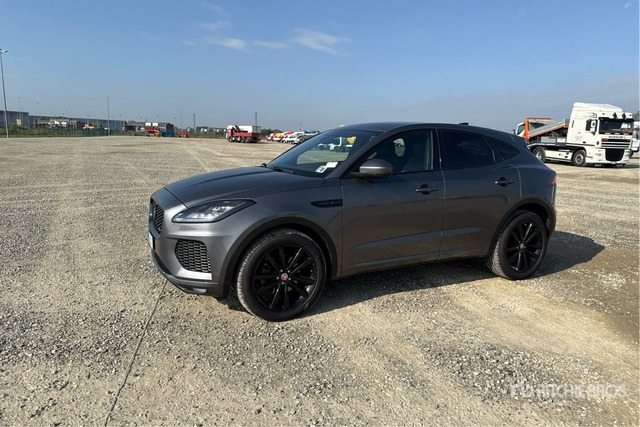 2020 Jaguar E Pace 2.0D I4 CHEQUERED FLAG AUTO 4WD SUV - Visureigis: foto 3 2020 Jaguar E Pace 2.0D I4 CHEQUERED FLAG AUTO 4WD SUV - Visureigis: foto 3