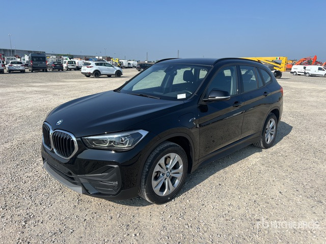 2022 BMW X1 XDRIVE 25E BUSINESS ADVANTAGE AUTO SUV - Visureigis: foto 2 2022 BMW X1 XDRIVE 25E BUSINESS ADVANTAGE AUTO SUV - Visureigis: foto 2
