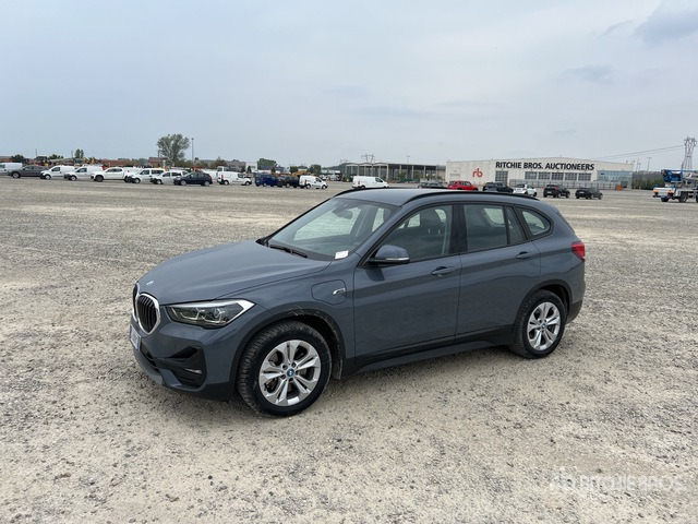 2022 BMW X1 XDRIVE 25E BUSINESS ADVANTAGE SUV - Visureigis: foto 2 2022 BMW X1 XDRIVE 25E BUSINESS ADVANTAGE SUV - Visureigis: foto 2