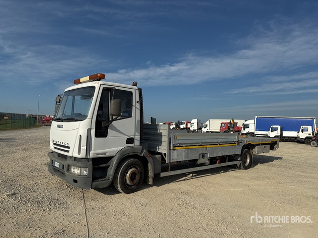 Iveco Eurocargo 120E18 Autocarro trasporto automobili - Evakuatorius: foto 2 Iveco Eurocargo 120E18 Autocarro trasporto automobili - Evakuatorius: foto 2
