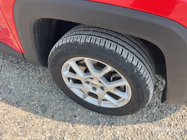 Jeep Renegade SUV - Visureigis: foto 5 Jeep Renegade SUV - Visureigis: foto 5
