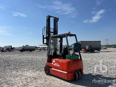 LINDE E20 2000 kg - Elektrinis krautuvas: foto 2 LINDE E20 2000 kg - Elektrinis krautuvas: foto 2