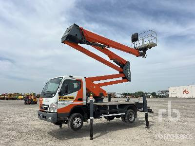 MITSUBISHI FUSO 6C15 2013 Socage DA328 28 m on 4x2 - Autobokštelio: foto 2 MITSUBISHI FUSO 6C15 2013 Socage DA328 28 m on 4x2 - Autobokštelio: foto 2