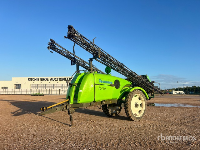 2004 Tecnoma Fortis 28 m S/A Pulverisateur Traine Pull-Type Sprayer - Prikabinamas purkštuvas: foto 1 2004 Tecnoma Fortis 28 m S/A Pulverisateur Traine Pull-Type Sprayer - Prikabinamas purkštuvas: foto 1