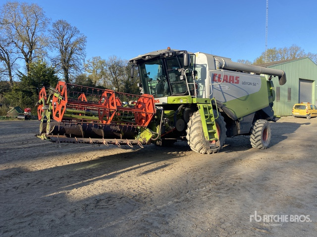 2005 Claas Lexion 520 4x4 Moissonneuse Batteuse Combine Harvester - Žolės smulkintuvas/ Mulčeris: foto 2 2005 Claas Lexion 520 4x4 Moissonneuse Batteuse Combine Harvester - Žolės smulkintuvas/ Mulčeris: foto 2