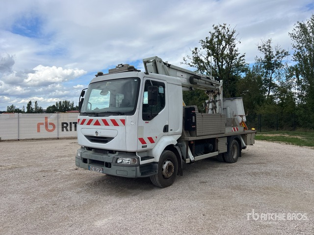 2005 Renault Midlum 220 DCI 2004 Comilev EN210TP on 4x2 Cam ... Bucket Truck - Autobokštelio: foto 1 2005 Renault Midlum 220 DCI 2004 Comilev EN210TP on 4x2 Cam ... Bucket Truck - Autobokštelio: foto 1