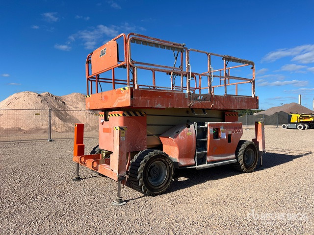 2008 JLG 4394 RT 4x4 Nacelle Ciseaux Scissor Lift - Žirklinis keltuvas: foto 2 2008 JLG 4394 RT 4x4 Nacelle Ciseaux Scissor Lift - Žirklinis keltuvas: foto 2