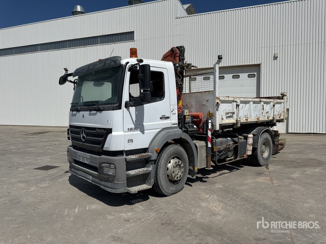 2008 Mercedes Axor 1833 2008 Palfinger PK15500 6100 kg ... Dump Truck with Crane - Savivartis sunkvežimis, Sunkvežimis su kranu: foto 2 2008 Mercedes Axor 1833 2008 Palfinger PK15500 6100 kg ... Dump Truck with Crane - Savivartis sunkvežimis, Sunkvežimis su kranu: foto 2