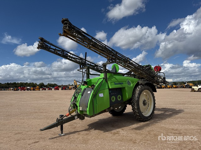 2008 Tecnoma Tecnis 3100 28 m S/A Pulverisateur Traine Pull-Type Sprayer - Prikabinamas purkštuvas: foto 1 2008 Tecnoma Tecnis 3100 28 m S/A Pulverisateur Traine Pull-Type Sprayer - Prikabinamas purkštuvas: foto 1