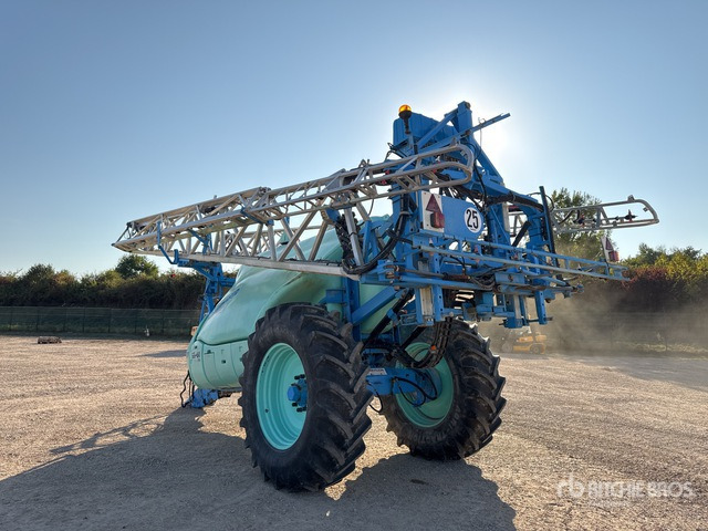 2009 Berthoud Tenor 55-60 DP Tronic 38 m High Clearance Pulverisate ... Pull-Type Sprayer - Prikabinamas purkštuvas: foto 3 2009 Berthoud Tenor 55-60 DP Tronic 38 m High Clearance Pulverisate ... Pull-Type Sprayer - Prikabinamas purkštuvas: foto 3