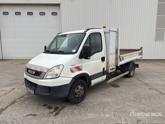 2010 Iveco 35C13 Camion Benne Dump Truck: Light Duty - Mažas savivartis: foto 2 2010 Iveco 35C13 Camion Benne Dump Truck: Light Duty - Mažas savivartis: foto 2